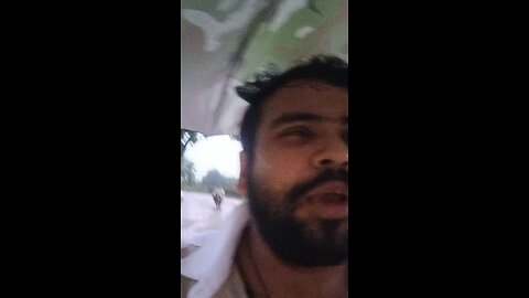Ismaatdeva has imaginary talking with her college crush friend