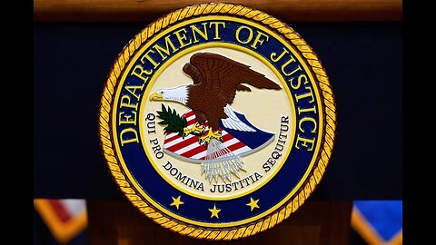 Govt Employee Charged With Trying to Pass Classified Info