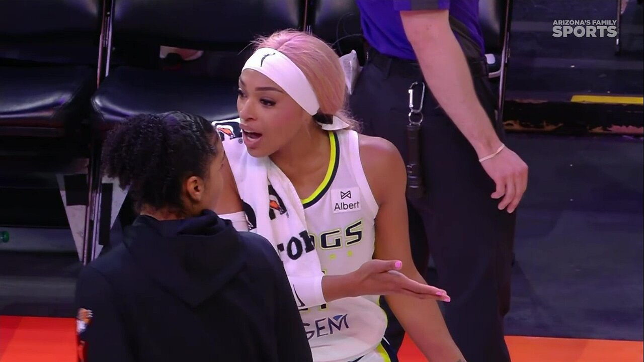 👀 DiJonai Carrington & Satou Sabally get into it post game | Dallas Wings WNBA women's basketball