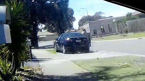 how do you know that you're being watched when you're on a government watch list watch this video