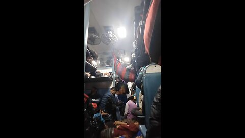 indian Railway. Very Bad Conditions