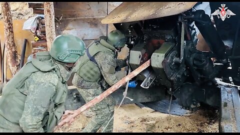 🇷🇺 🏹🎥 The Msta-B artillery unit of the Dnipro military group