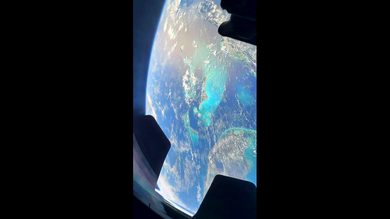 April 3, 2025: here are our shorts from the #thirdday in #orbit of the #FRAM2 #mission.