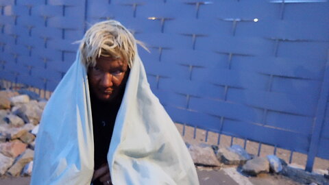 Angela Update- She's sad she hasn't seen Art in 11 days- Needed some new clothes.