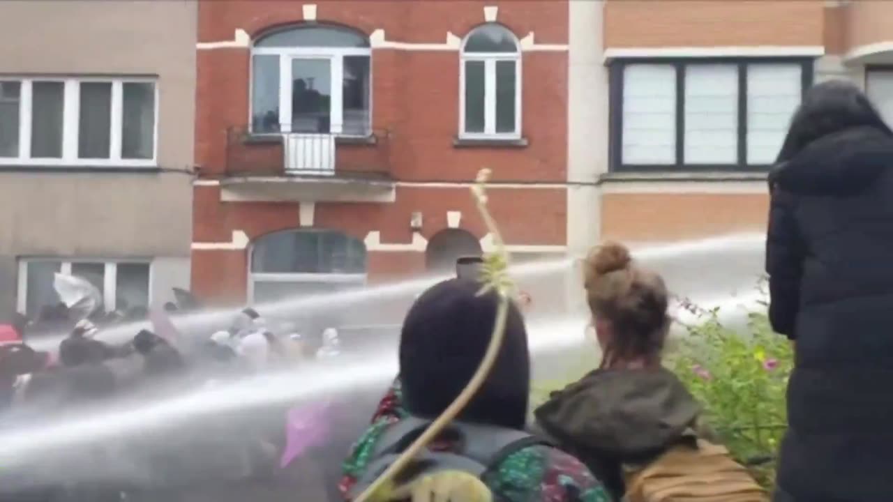 The Belgian police have had enough of Islamic fanatics.