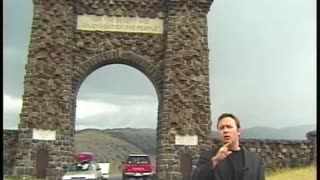 Watch Alex Jones Warn You About The New World Order Years Ago in These Films