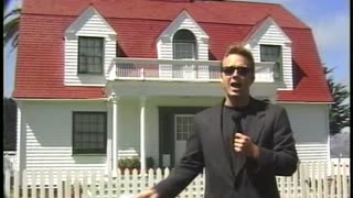 Watch Alex Jones Warn You About The New World Order Years Ago in These Films