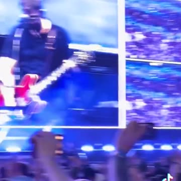 Josep Guardiola en concierto de Oasis