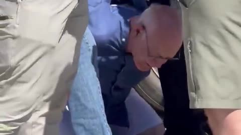 Detención del militante de la izquierda que asesinó al patriota Charles James Kirk