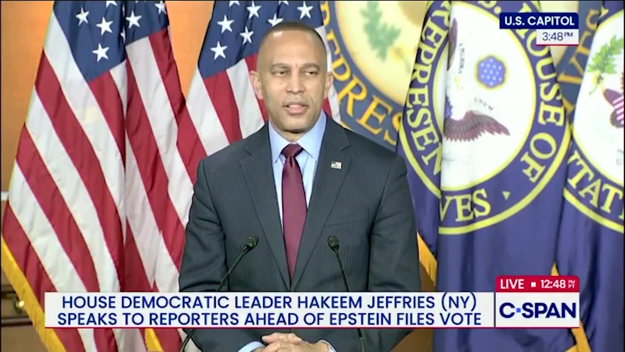 Hakeem Jeffries no longer wants to talk about Epstein