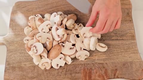 I Make This Mushroom Chicken 3 Times a Week! 😋 in One Skillet | One Skillet Dinner Recipe