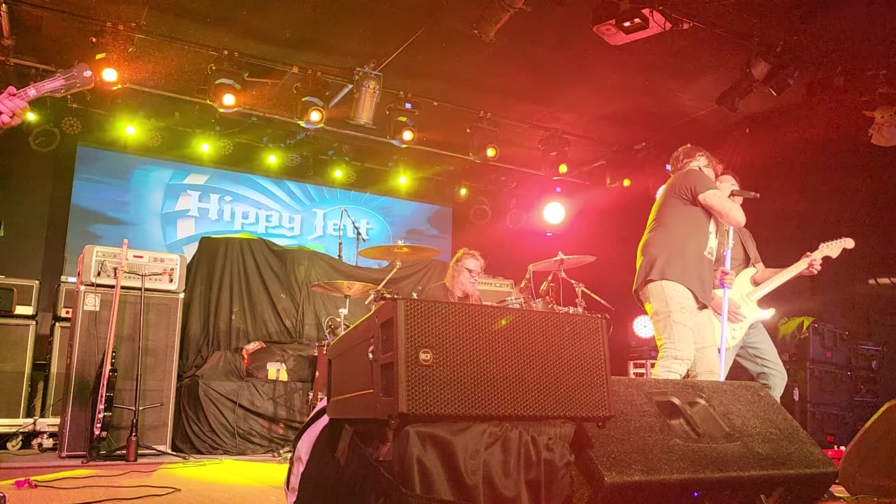 Hippy jett ( live)