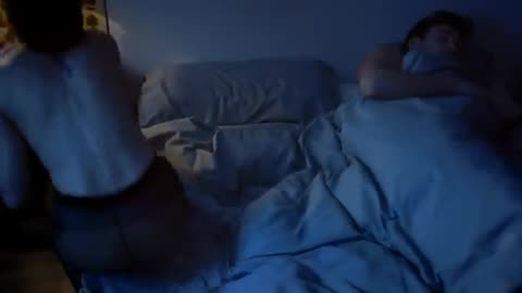 Still 🌙 | Daughter | Emotional Indie Song