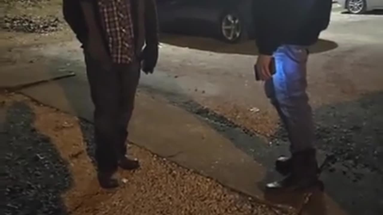 Catch #407 Joseph 33 of Poplar Bluff Missouri meeting with what he believes is a 13 yo decoy