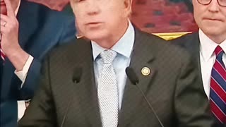 Commie mamdani gets called out