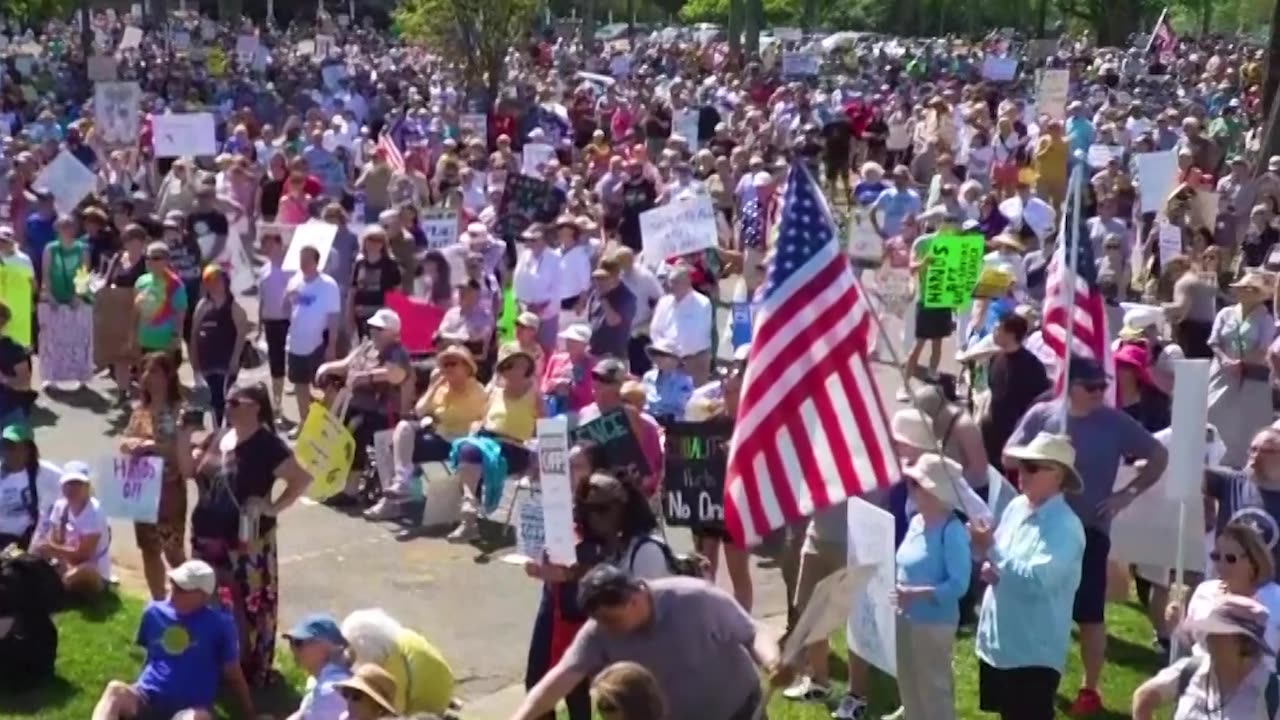 🗣 Masivas protestas contra Trump y Musk sacuden EE.UU.