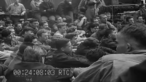 CHURCH SERVICES ABC... - CHURCH SERVICES ABCARD LST; CONVOYS GET UNDERWAY; TRANS. WCU - 428-npc-4317