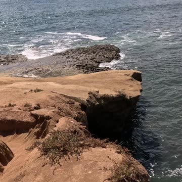 One of the Many Arches & Coves at Sunset Cliffs San Diego #waves #ocean #naturalbeauty