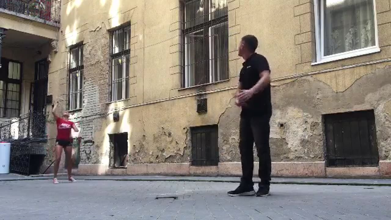 H------k N--- tollasozik
