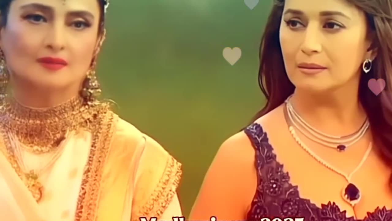 REKHAJI AND MADHURI DIXIT DAILOG FROM SILSILA