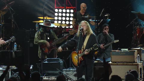 End of the Line - Warren Haynes & Derek Trucks (live)