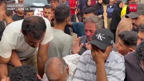 Israeli Forces Open Fire At Gaza Aid Site, Shoot Dead 20 People Then Deny | We Were Just Warning...