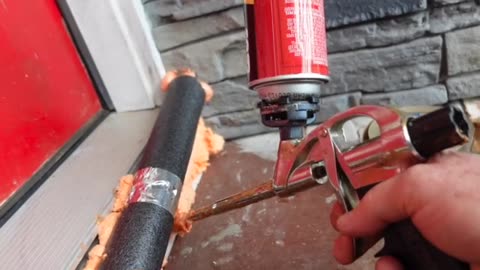 Insulating Pex Pipes With Foam Tubes & Great Stuff