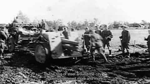 Operation Barbarossa: The attack / Hitler's Wehrmacht attacks Russia