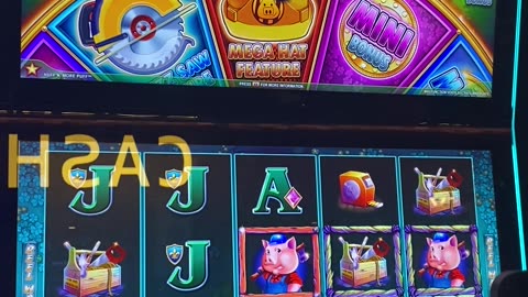 GOOD MIN-BET HATS!
