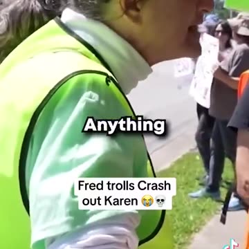Unhinged Karen Gets Hilariously Trolled