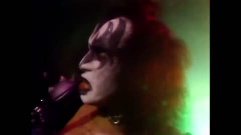 Kiss - I Love It Loud (Official Music Video)