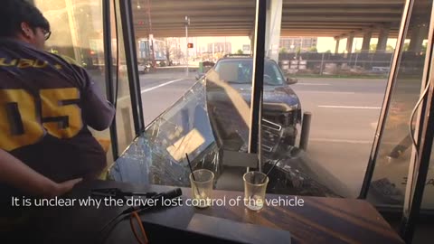 Texas: Car crashes into cafe window during podcast recording