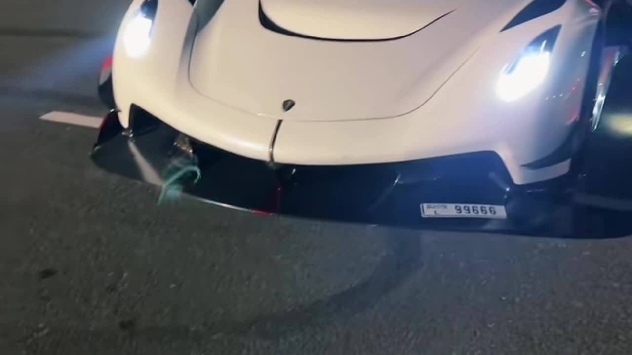 💨🔥 This Supercar Accelerates like a ROCKET! | LuxurySportsCars