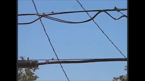 Vidéo incroyable d'un OVNI enlevant un avion!