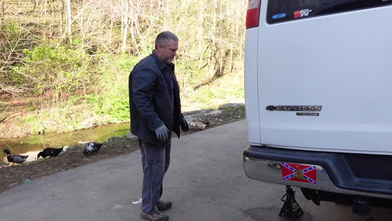 Chevy Express, 14 bolt Corporate axle, code G80, Eaton, install part 3