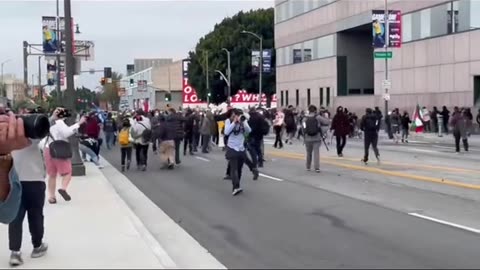 Civil war in los angeles??