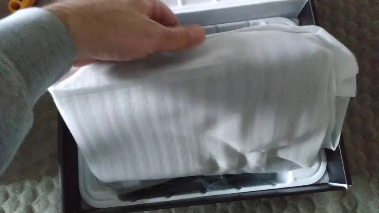 Rigol DHO 924S - Very Quick Unboxing Tease