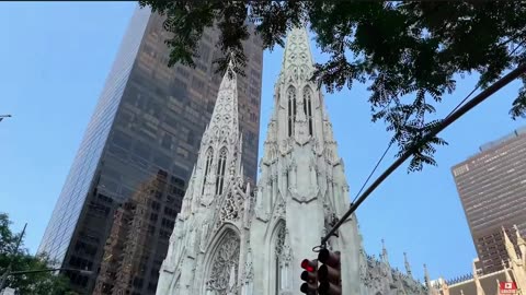 Walking Through NYC: Fifth Avenue in Stunning 4K | Travel Vlog