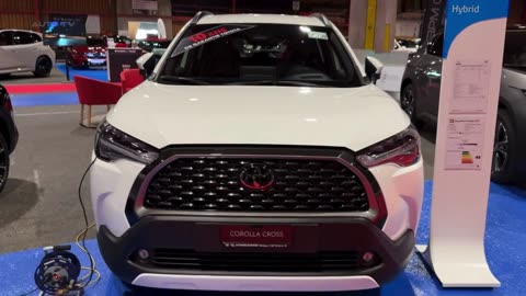 TOYOTA COROLLA CROSS 2025 - FIRST LOOK & visual REVIEW