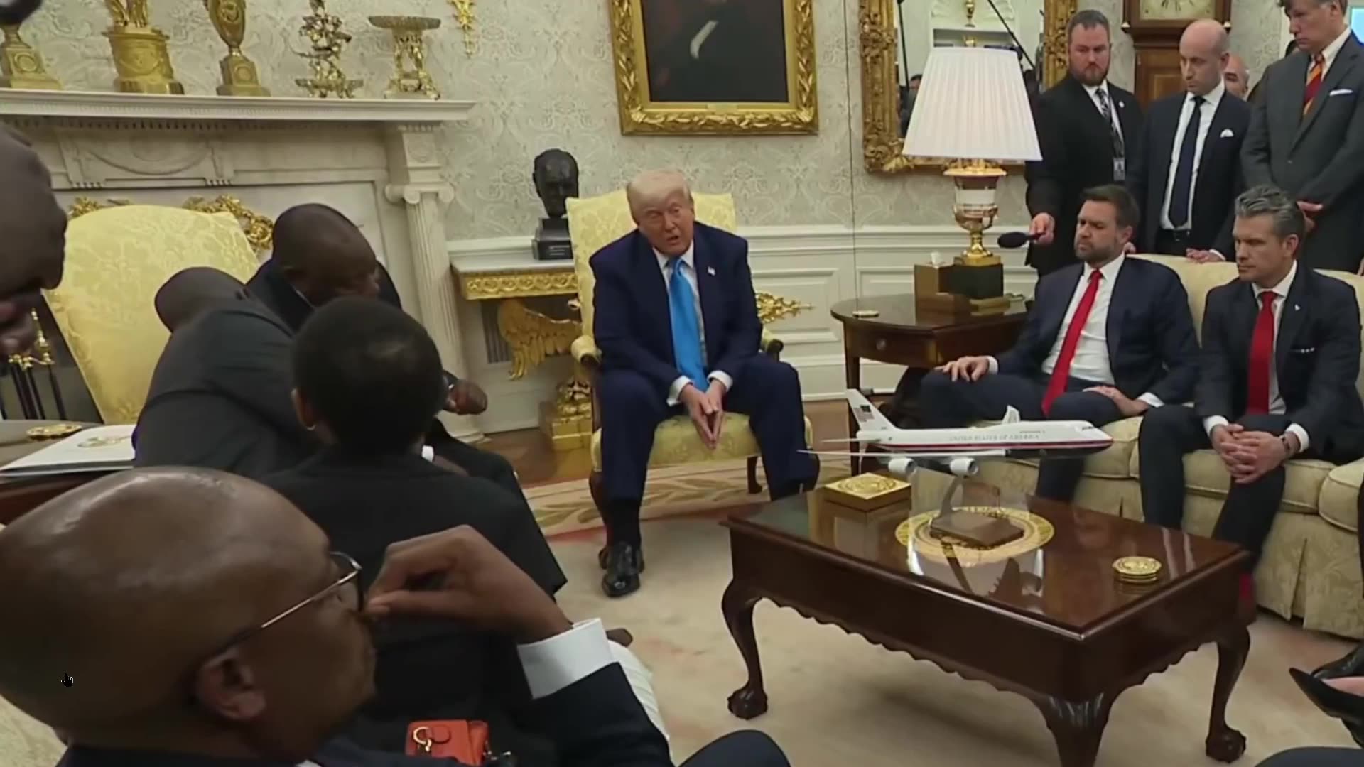 Trump just fact-checked the South African President in front of the whole world.