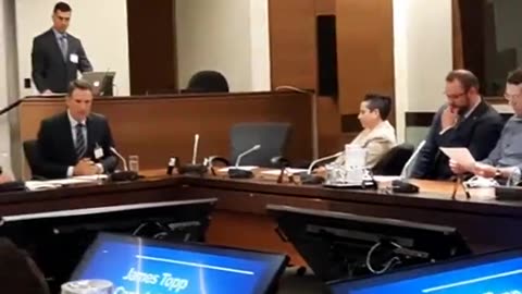 vaccinated-people-are-becoming-infected-more-severely-ill-and-being-hospitalized-