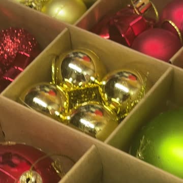 44 Pieces Christmas Balls Ornaments