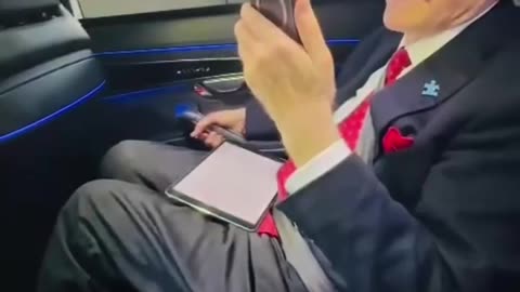 Berisha siç nuk e keni parë, futet LIVE në takimin e Londrës dhe elektrizon sallën