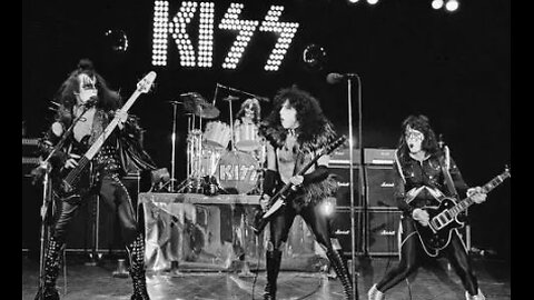 KISS Live in Concert 1975