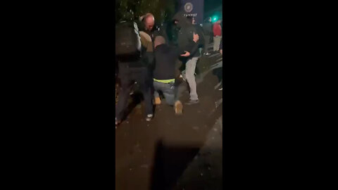 Was Zionist Rebel News founder Ezra Levant knocked out by an Irish Patriot in Ireland