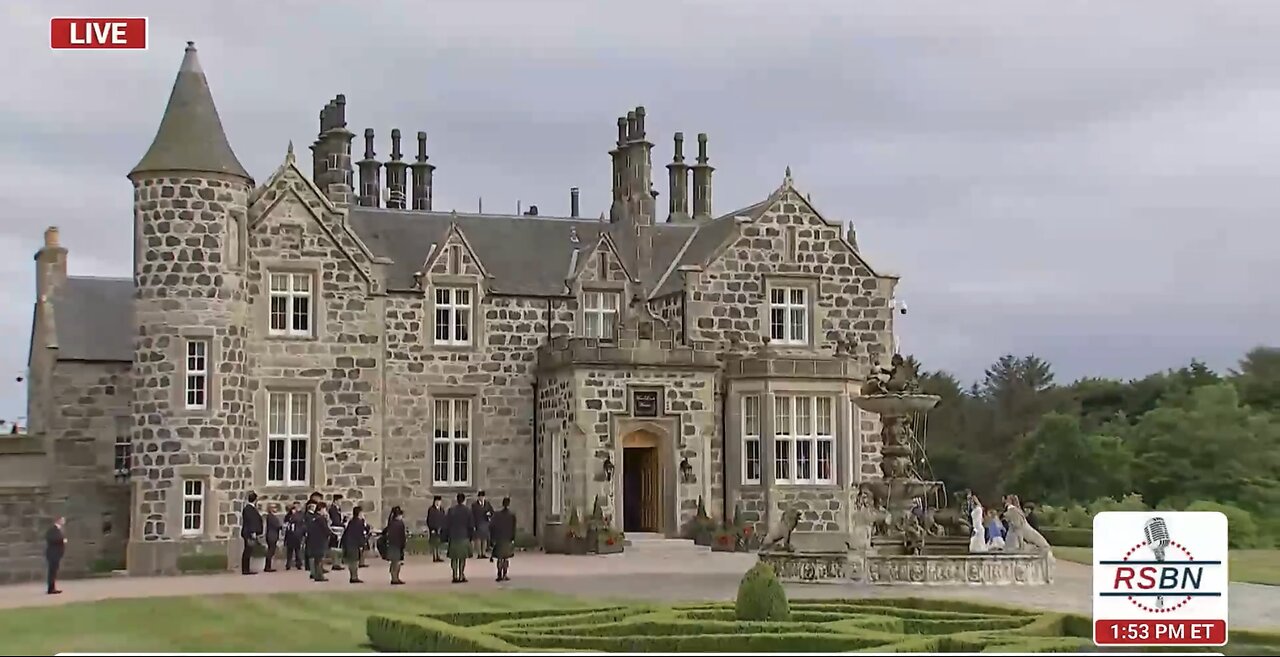 TRUMP❤️🇺🇸🥇🪽🕺ARRIVES AT MACLEOD HOUSE-LODGE🤍🇺🇸🏅🪽🏰🚁IN ABERDEEN SCOTLAND💙🇺🇸🏅🪽🏴󠁧󠁢󠁳󠁣󠁴󠁿🏰⭐️
