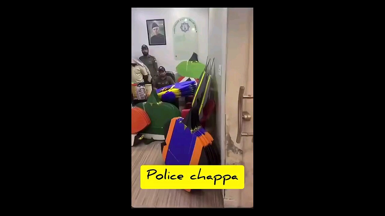 POLICE RADE ON KITE SELLERS
