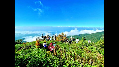 Kew Mae Pan nature trail กิ่วแม่ปาน Doi Inthanon Thailand Chiang Mai