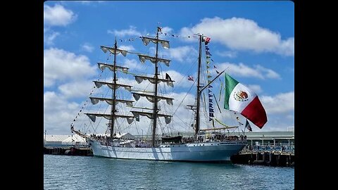 Mexican Navy Tall Ship Disaster footage 2 fatalities 20 injured