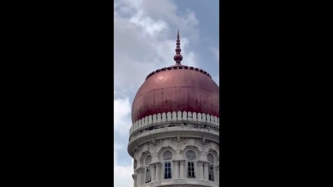 La tecnologia tartara è ancora operativa qui? - L'edificio Sultan Abdul Samad a Kuala Lumpur!
